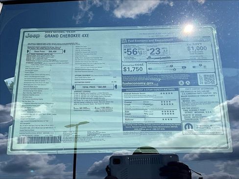 Used 2024 Jeep Grand Cherokee Limited 4xe AWD/4WD image 18
