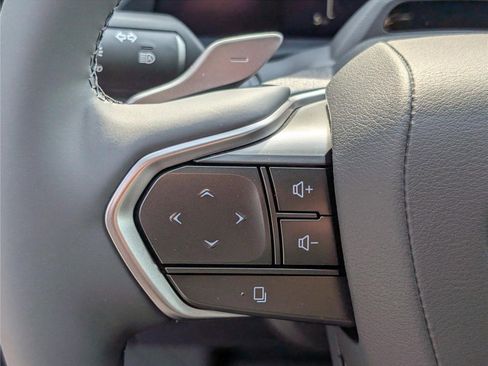 New 2026 Lexus RZ 450e AWD image 18