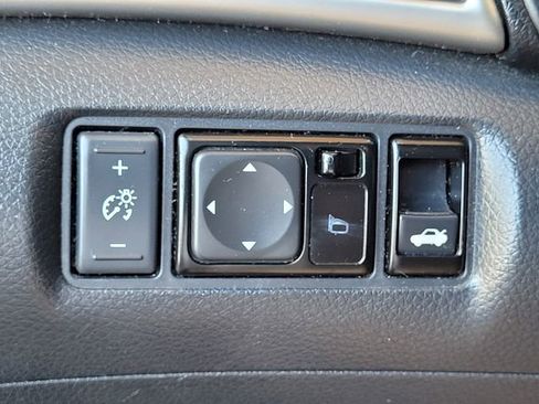 Used 2017 Nissan Sentra S image 14