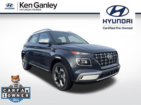 Used 2023 Hyundai Venue Limited w/ Cargo Package image 1
