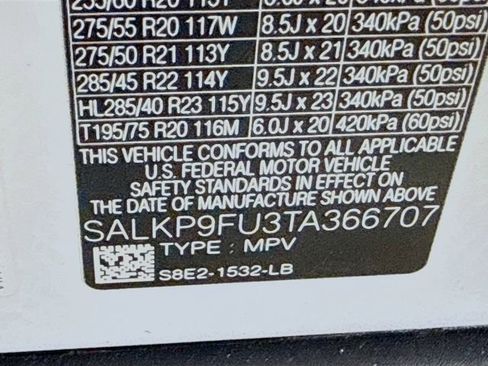 New 2026 Land Rover Range Rover SE AWD/4WD image 34