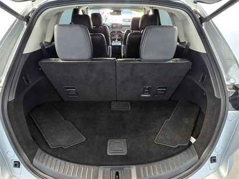 Used 2023 MAZDA CX-9 Touring image 16