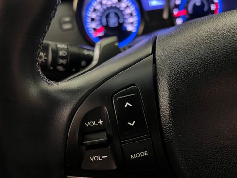 Used 2013 Hyundai Genesis 3.8 image 15