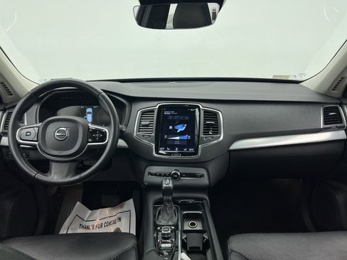 Used 2016 Volvo XC90 T6 Momentum w/ Vision Package image 24