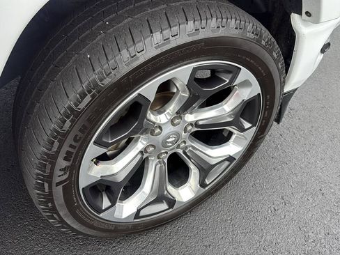 Used 2020 RAM 1500 Limited AWD/4WD image 43