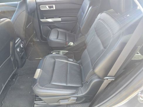 Used 2021 Ford Explorer Limited w/ Equipment Group 301A image 12