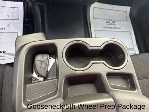 Used 2025 Chevrolet Silverado 3500 W/T image 26