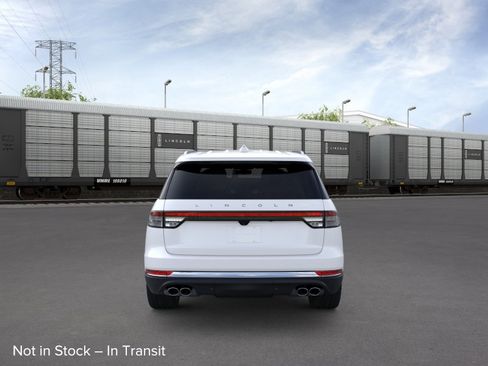 New 2026 Lincoln Aviator Reserve AWD/4WD image 5