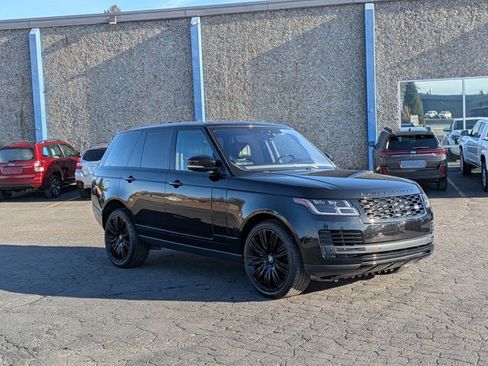 Used 2019 Land Rover Range Rover Supercharged image 3