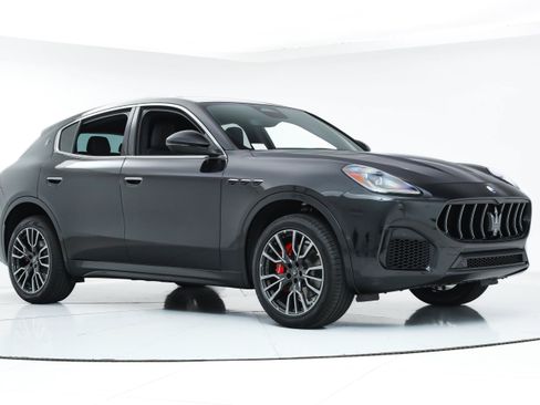 New 2025 Maserati Grecale Modena AWD/4WD image 7