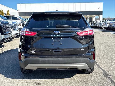 Used 2024 Ford Edge SEL image 5