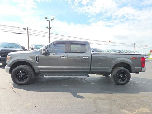 Used 2020 Ford F250 Lariat w/ Lariat Ultimate Package AWD/4WD image 3