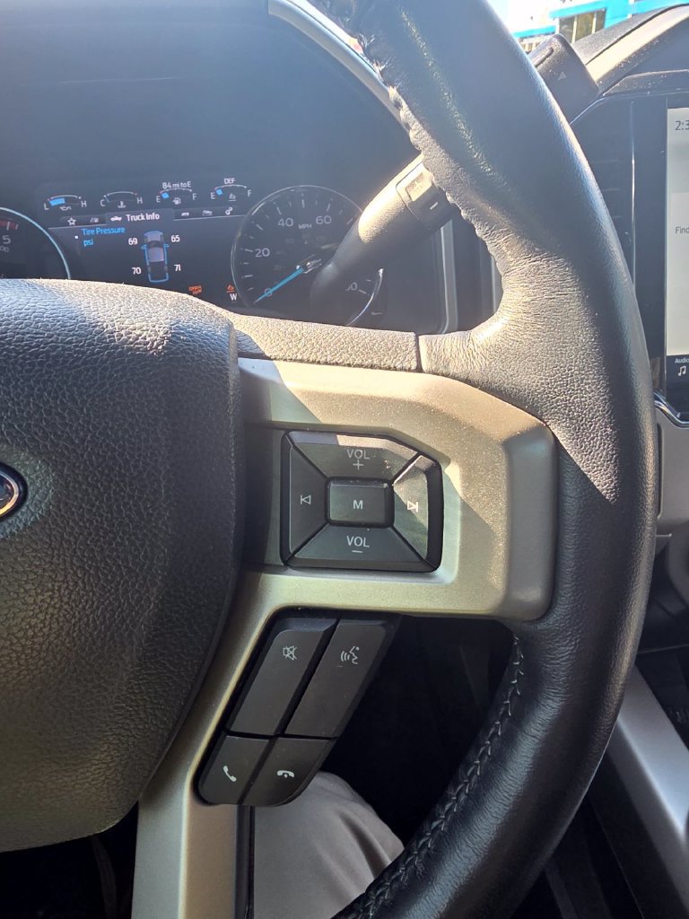 Used 2022 Ford F250 Lariat w/ Chrome Package AWD/4WD image 23
