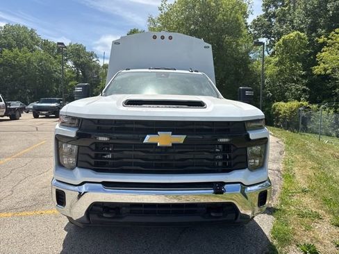 New 2025 Chevrolet Silverado 3500 W/T w/ WT Convenience Package AWD/4WD image 3