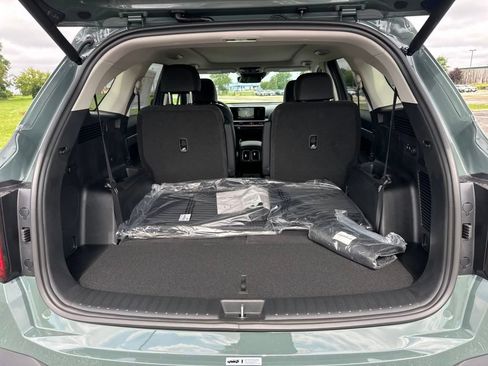 New 2025 Kia Sorento EX w/ EX Panoramic Sunroof Package image 40