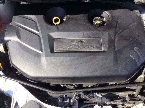 Used 2018 Ford Escape Titanium AWD/4WD image 47