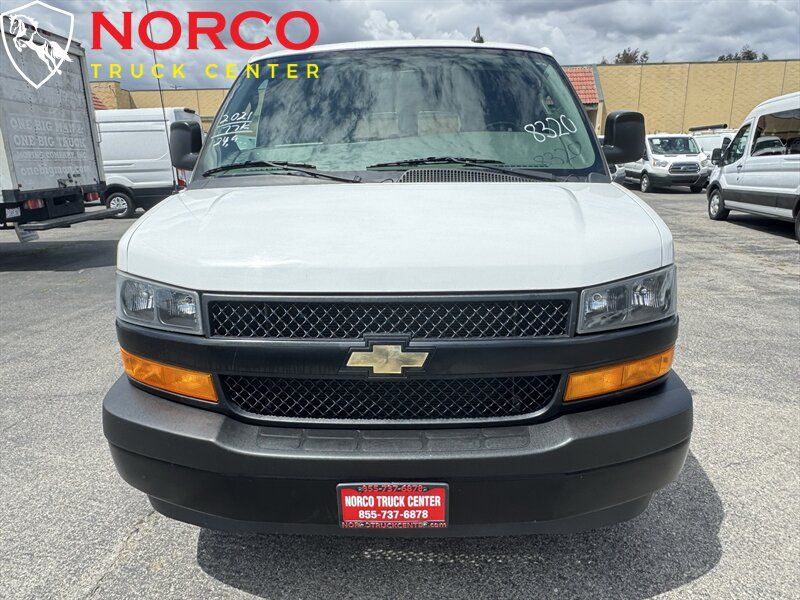 Used 2021 Chevrolet Express 3500 LS RWD image 5