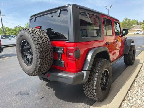 Used 2022 Jeep Wrangler Unlimited Rubicon w/ Steel Bumper Group AWD/4WD image 12