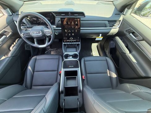 New 2026 GMC Terrain Elevation w/ Elevation Premium Package AWD/4WD image 31