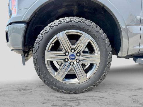 Used 2020 Ford F150 XLT w/ Equipment Group 302A Luxury AWD/4WD image 13