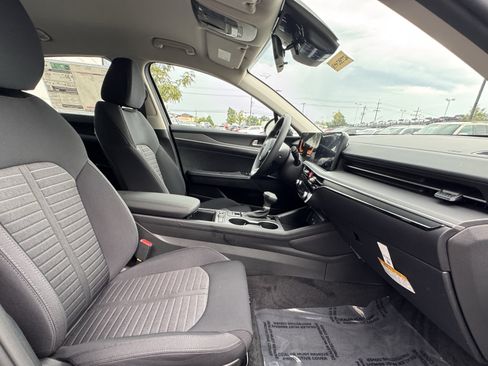 New 2026 Kia K5 LXS FWD image 18