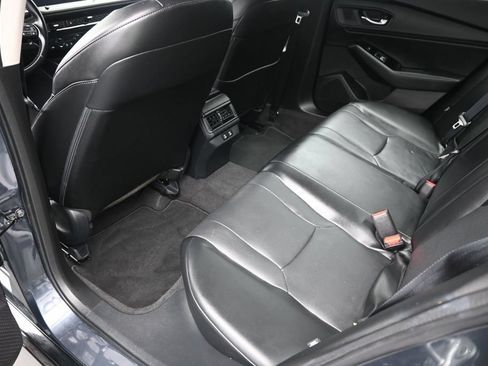Used 2023 Honda Accord Touring image 15