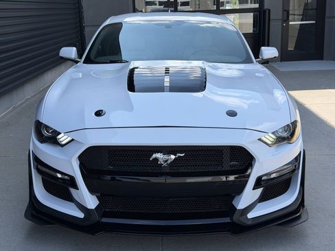 Used 2020 Ford Mustang GT Premium RWD image 4