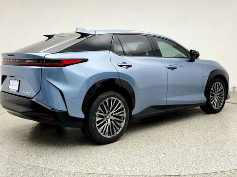 Used 2024 Lexus RZ 450e Premium w/ Cold Area Package AWD/4WD image 5