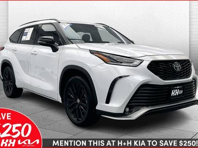 Used 2023 Toyota Highlander XSE