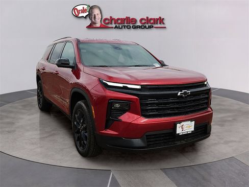 New 2026 Chevrolet Traverse LT w/ Midnight/Sport Edition image 7