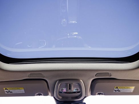 New 2026 Volvo XC60 B5 Plus image 16