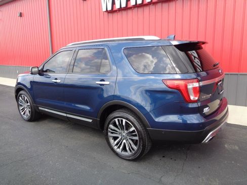 Used 2016 Ford Explorer Platinum image 7