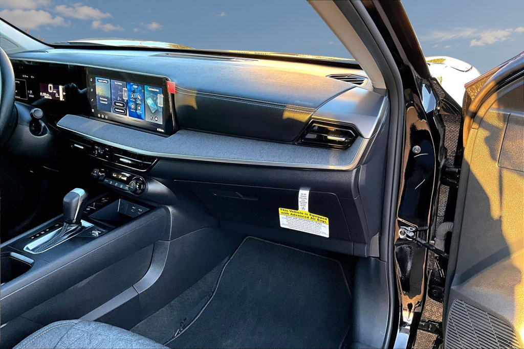Certified 2026 Nissan Kicks SV FWD image 23