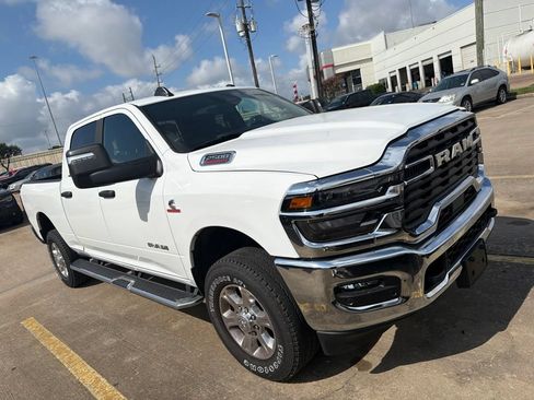 Used 2026 RAM 2500 Big Horn AWD/4WD image 6