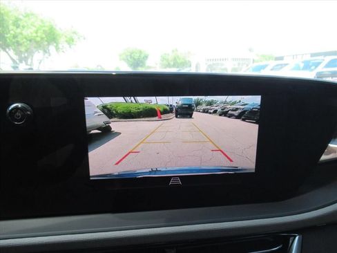 Used 2024 Buick Envista Avenir FWD image 25