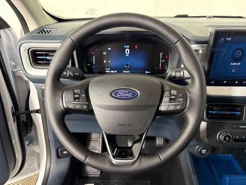 New 2026 Ford Maverick XLT w/ XLT Luxury Package FWD image 17