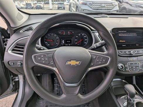 Used 2024 Chevrolet Malibu LT image 21