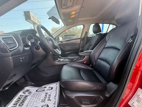 Used 2015 MAZDA MAZDA3 i Grand Touring FWD image 11