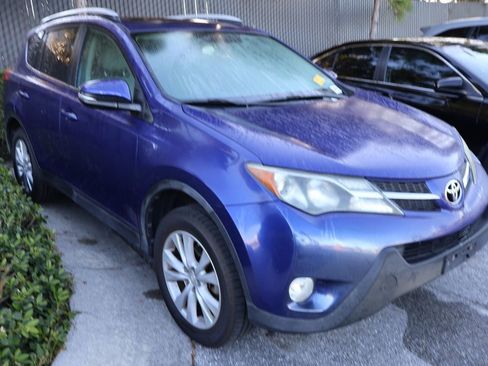 Used 2014 Toyota RAV4 Limited image 6