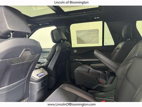 New 2026 Lincoln Navigator L Reserve AWD/4WD image 34