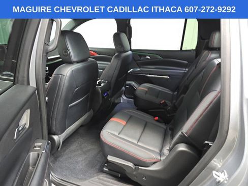 Used 2026 Chevrolet Traverse RS AWD/4WD image 31