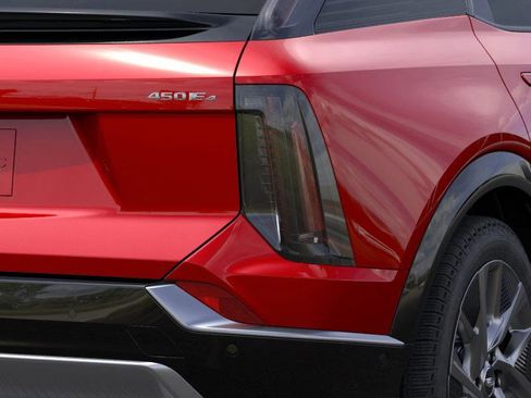 New 2026 Cadillac Optiq Luxury 2 RWD image 11