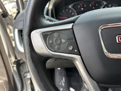 Used 2019 GMC Terrain SLT w/ Preferred Package FWD image 19