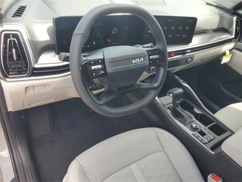New 2026 Kia Sorento S image 29