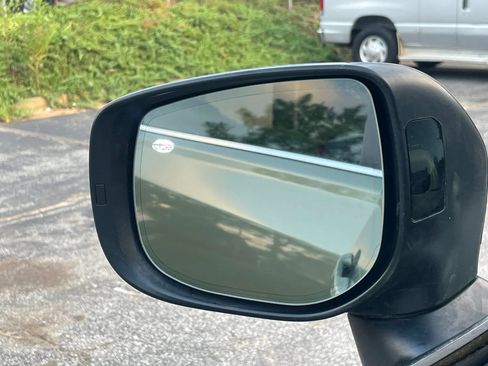 Used 2019 Subaru Forester Limited AWD/4WD image 48