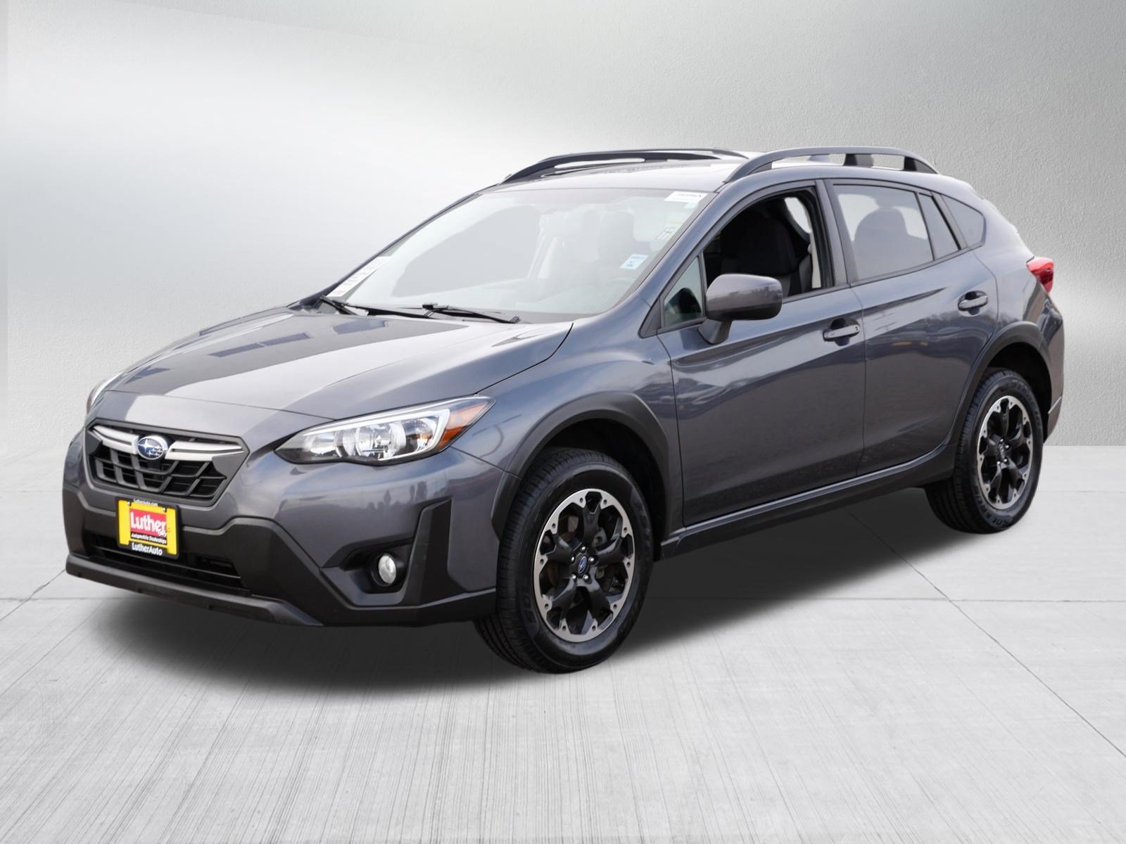 Used 2023 Subaru Crosstrek 2.0i Premium AWD/4WD image 3