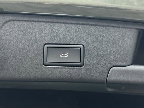 New 2026 Volkswagen Atlas Cross Sport SEL Premium R-Line image 16