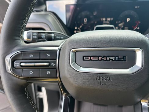 Used 2025 GMC Yukon XL Denali Ultimate w/ LPO, Floor Liner Package AWD/4WD image 27