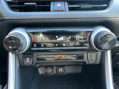 Used 2023 Toyota RAV4 LE image 32