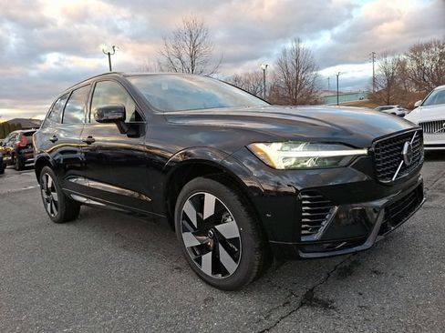 New 2025 Volvo XC60 T8 Plus w/ Protection Package Premier AWD/4WD image 1